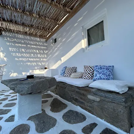 Louloudasrooms Molos (Paros)